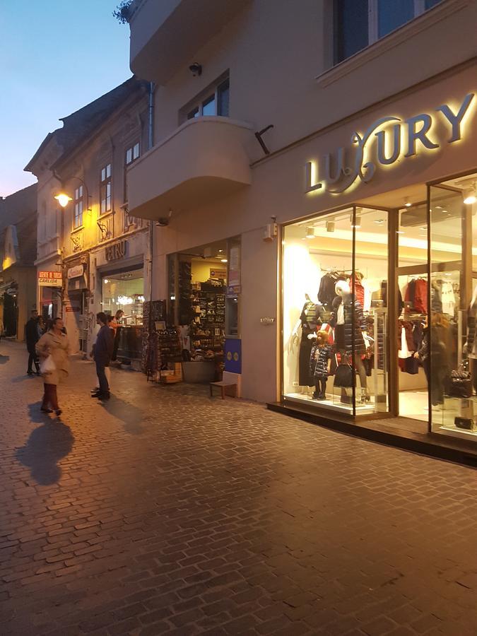 Apartament Luky 12 *